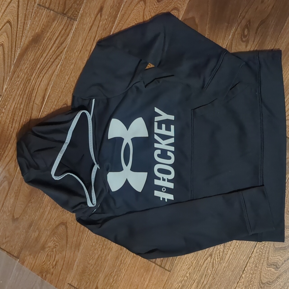 Boys Under Armour Sweatshirt
